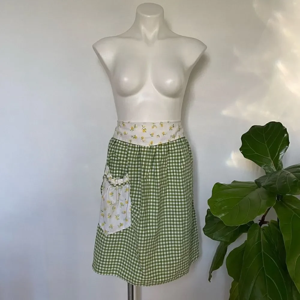 American Hostess Vintage Gingham Check Apron